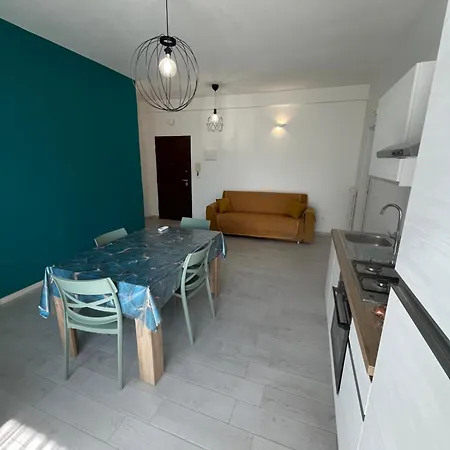 Estro Luxury דירה פסקרה